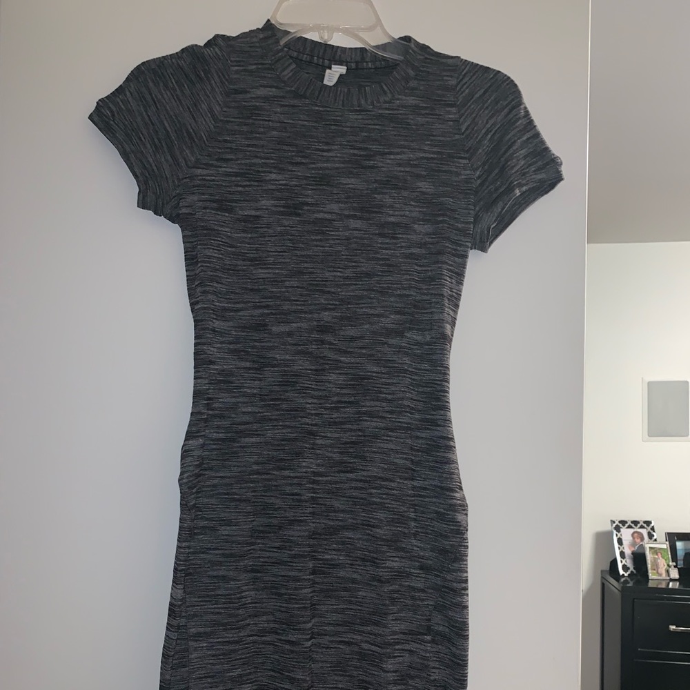 Lu lu Lemon grey dress